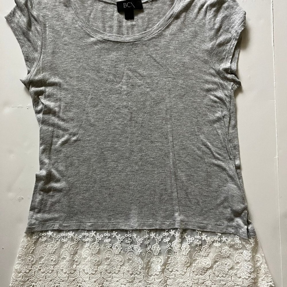 (3) BCX WOMEN'S SHIRT/ROCK & REPUBLIC WOMEN'S SHIRT/SIMPLY VERA WOMEN'S SHIRT